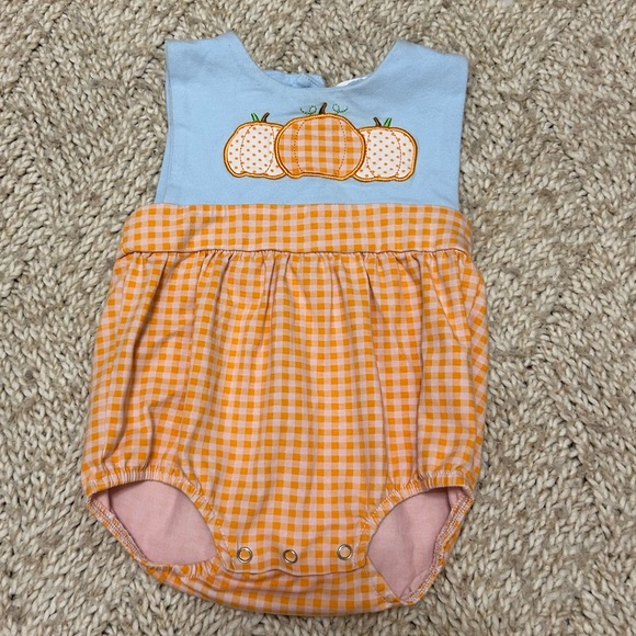 EUC Trotter St. Kids Pumpkin appliqué Gingham Baby Romper 6months - Picture 1 of 2